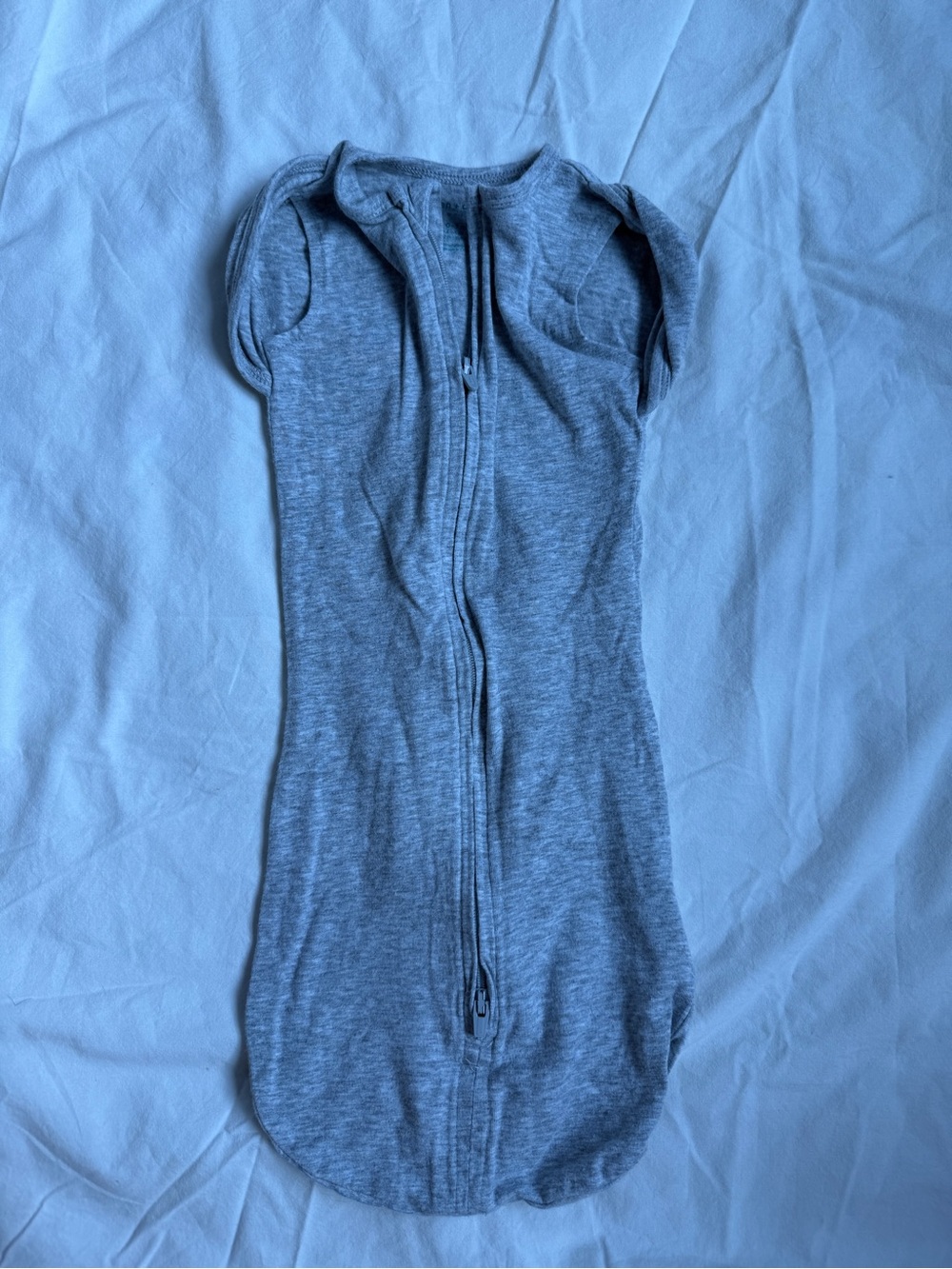 aden + anais Essentials Snug Swaddle Transitions to Arms Free Bag 0-3 Months